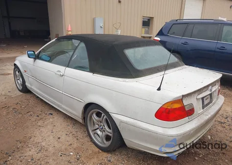 2001 BMW 330Ci z USA, uszkodzony, nr VIN WBABS53411JU82887